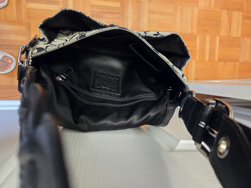 Coach Signature Demi Baguette - Black/Grey - photo 4