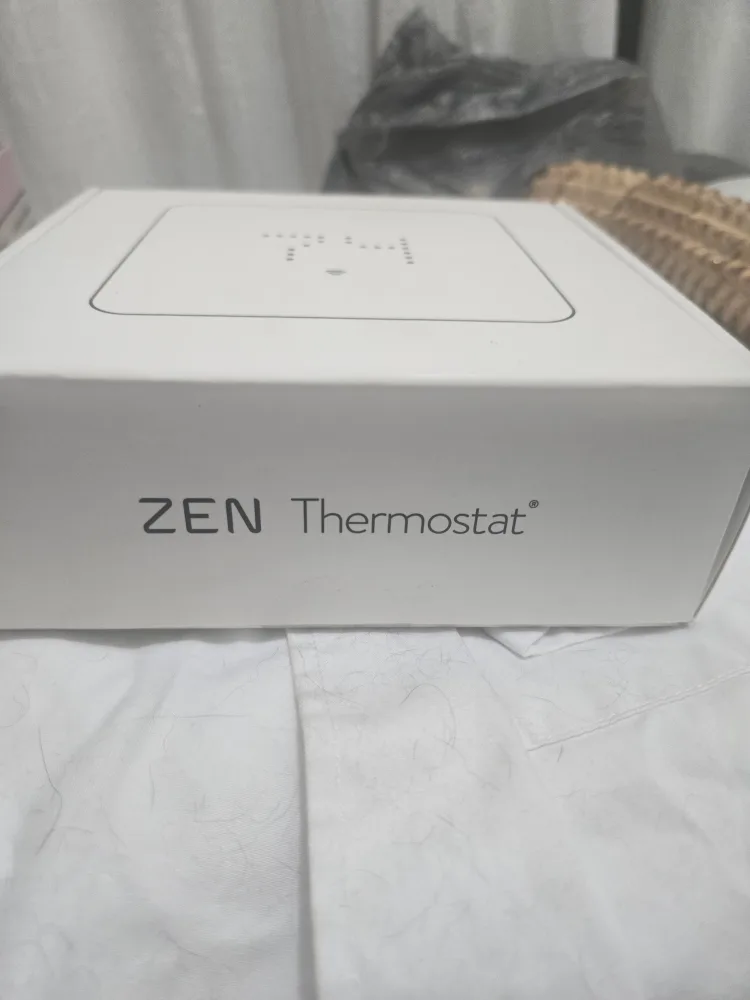 New Zen Thermostat - White image indicator(2)