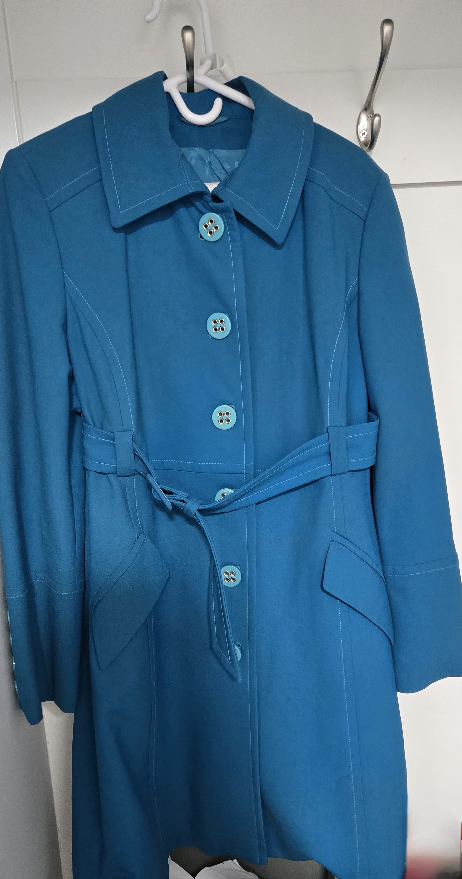 Féraud Paris Blue Coat Size 42