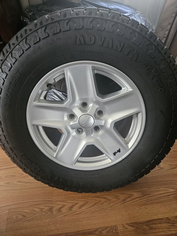 Tire Advanta ATX-850 245/75R17 112T AT A/T All Terrain - photo 3