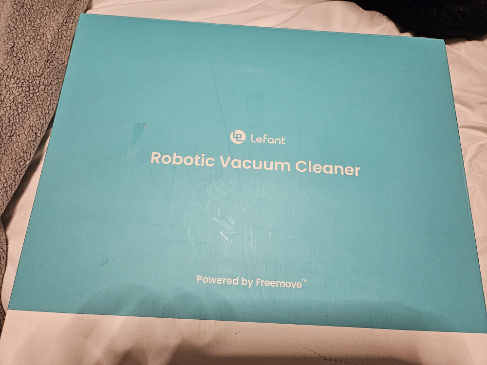 Lefant Robotic Vacuum Cleaner - Like New!
