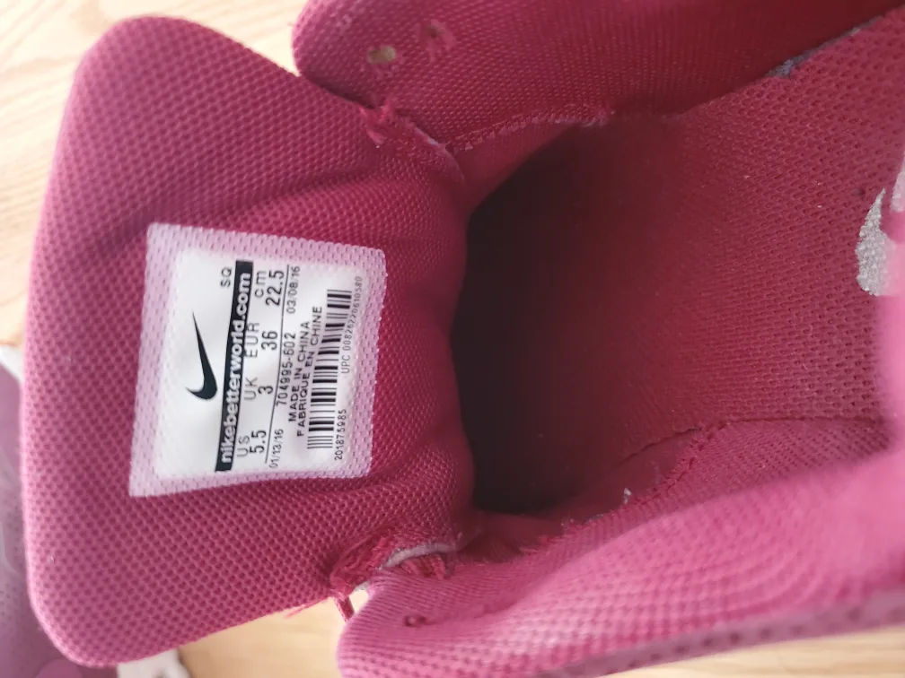 Nike Air Max Sneakers - Burgundy/Maroon image indicator(10)