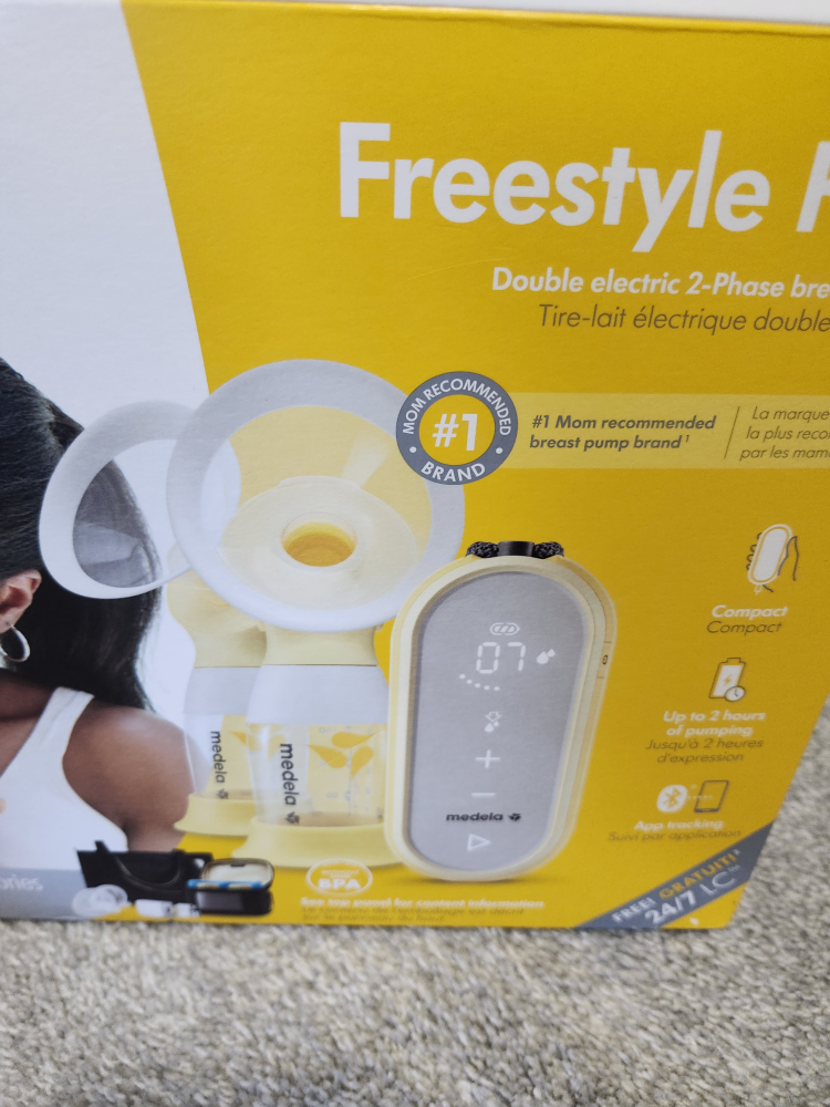 Medela Freestyle Flex Double Electric Breast Pump - photo 2