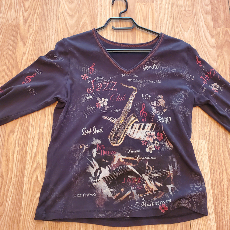 Free Medium Lady's Shirt - photo 2