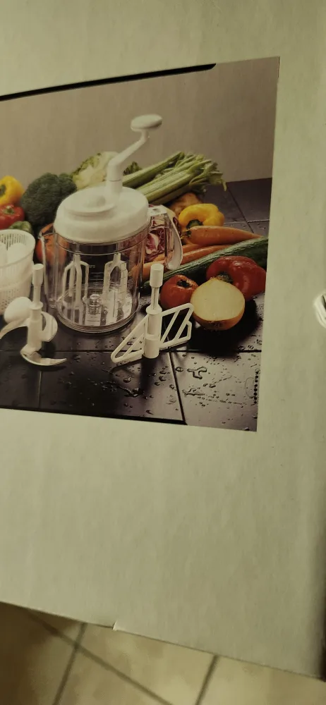 Grand Robot 8 in 1 Jumbo Food Processor image indicator(2)