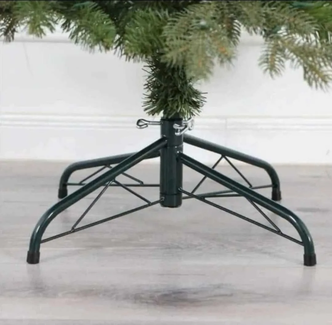 7ft Realistic Christmas Tree image indicator(6)