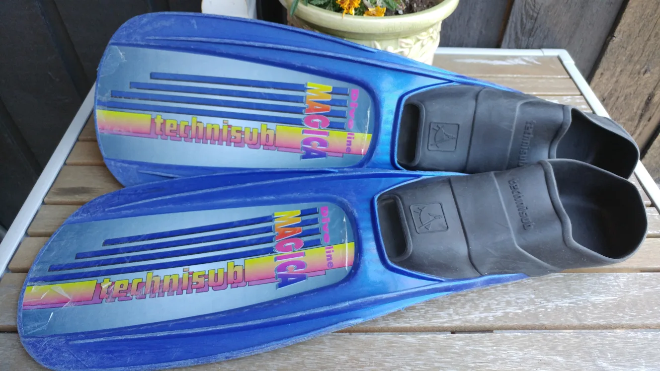 Technisub Magica & Oceanic Caribe Fins thumbnail