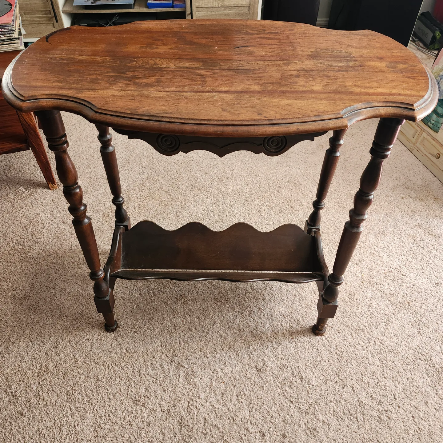 Antique Dark Wood Side Table image indicator(2)