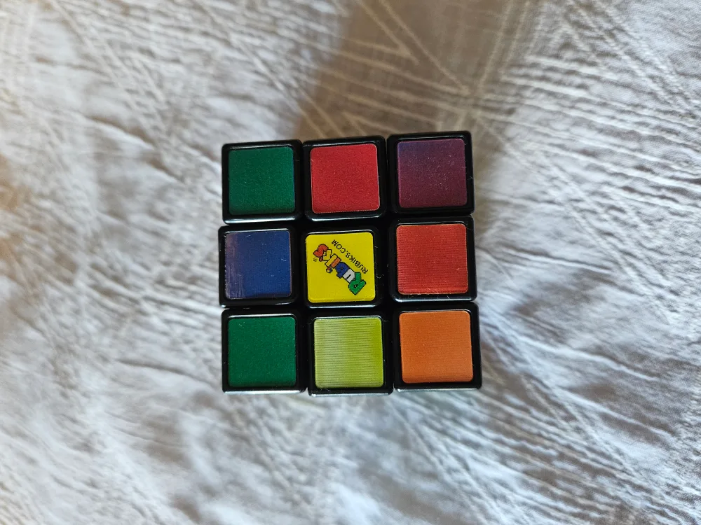 NEW Rubik's Cube thumbnail