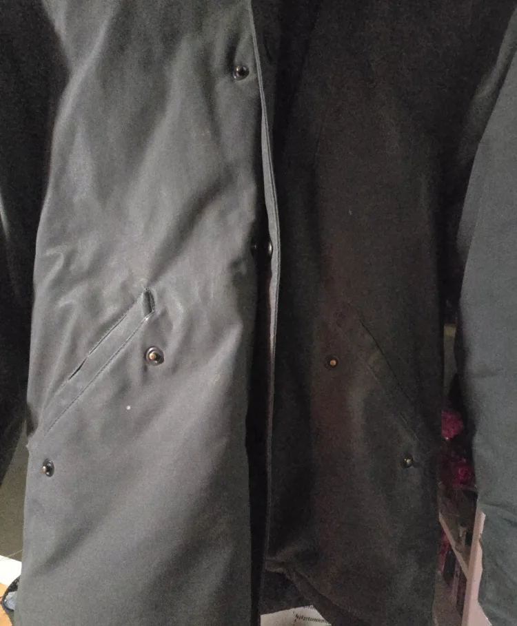 Canada Goose Parka image indicator(2)