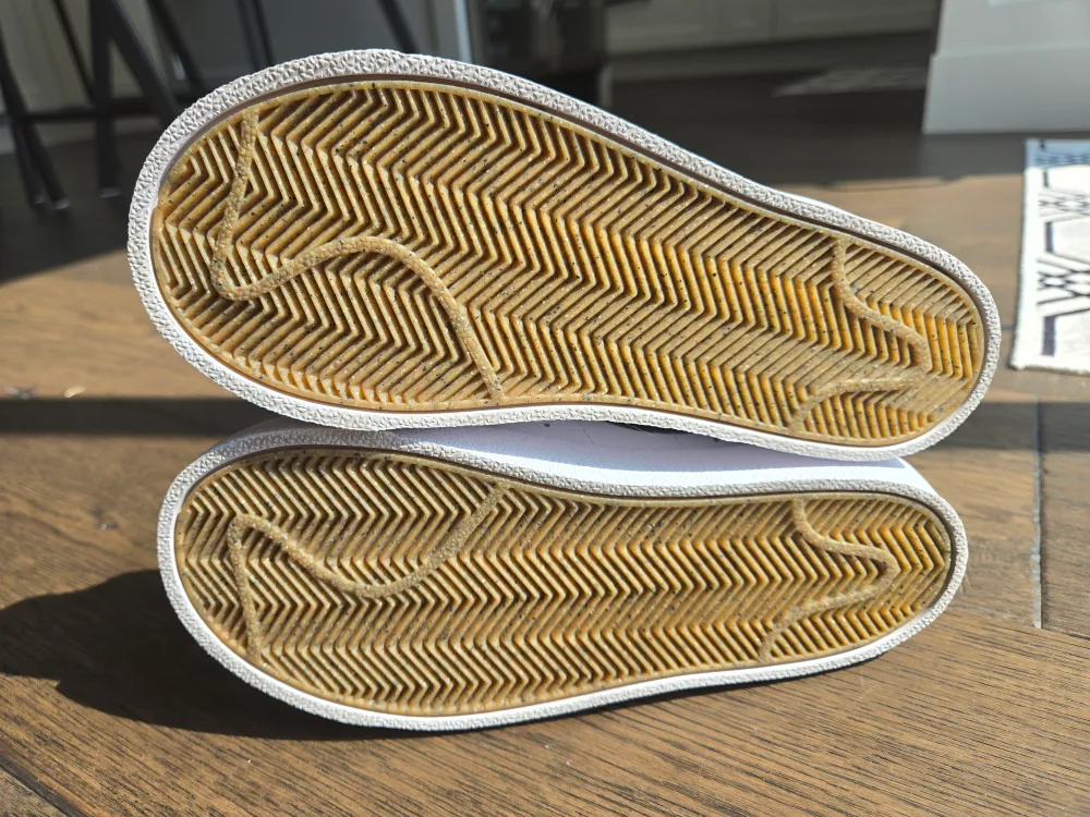 Kids Nike Blazer Mid '77 High-Top Sneakers image indicator(3)