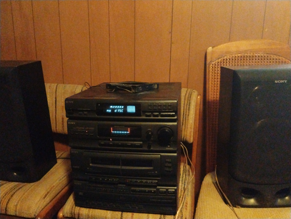 Sony bookshelf stereo - photo 2