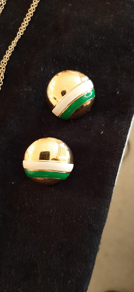 Vintage Monet Gold Tone Button Earrings - photo 3