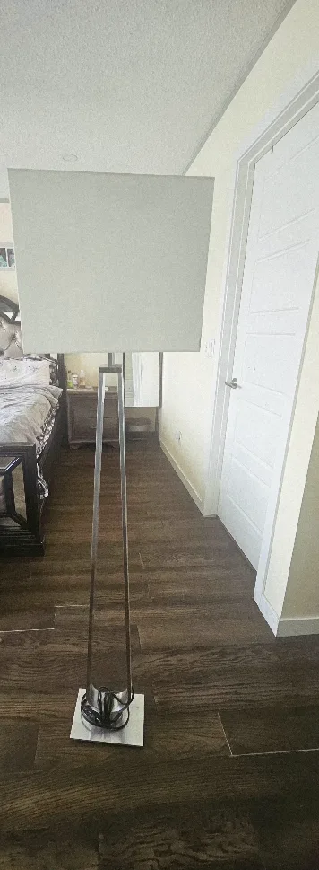 Modern Floor Lamp
