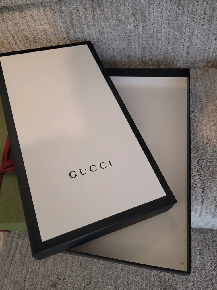 Luxury Gucci Gift Boxes -Empty image indicator(3)
