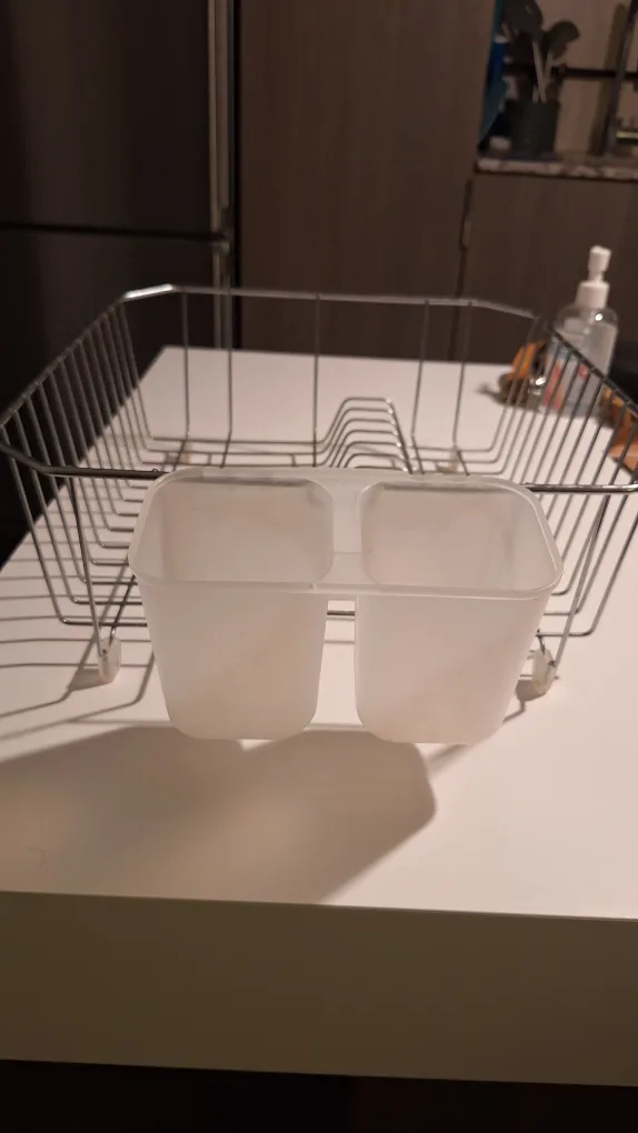 Dish Rack with Cutlery Holder image indicator(2)