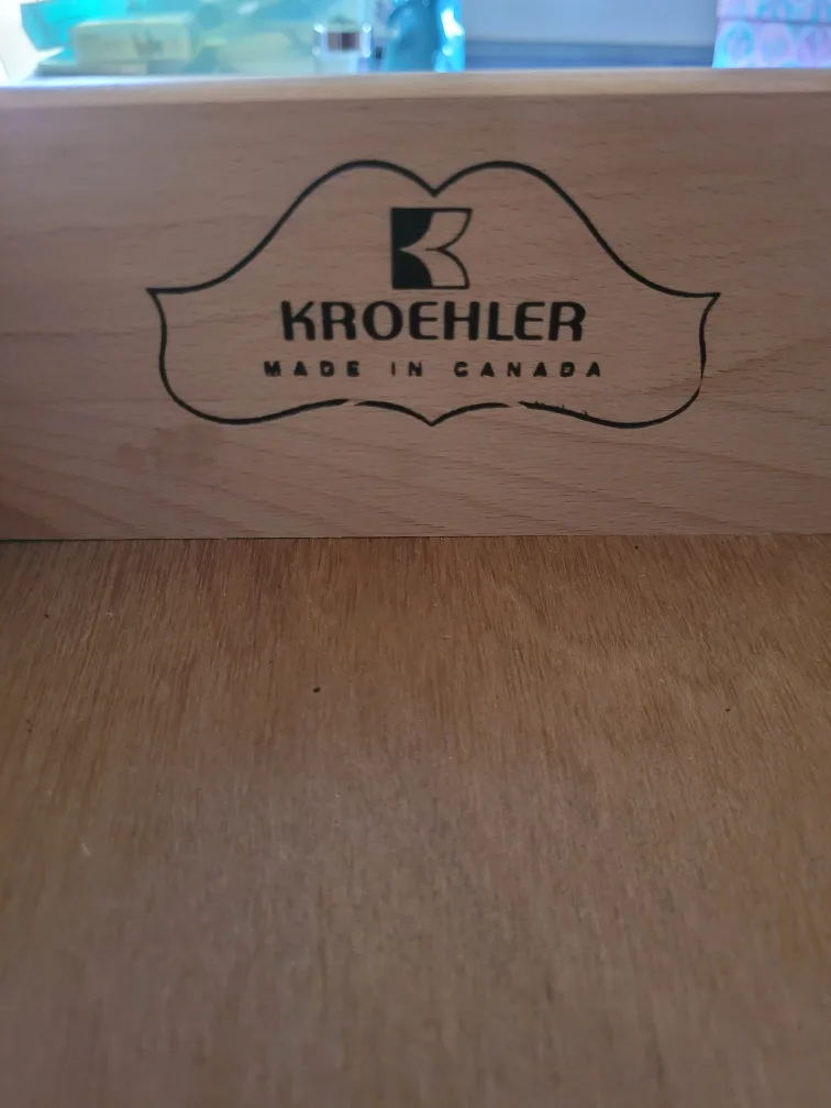 Solid wood Kroehler armoire image indicator(7)
