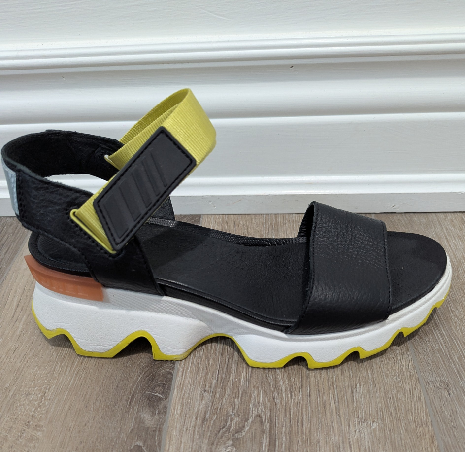 Sorel Kinetic Women's Sandal size 10 - photo 2