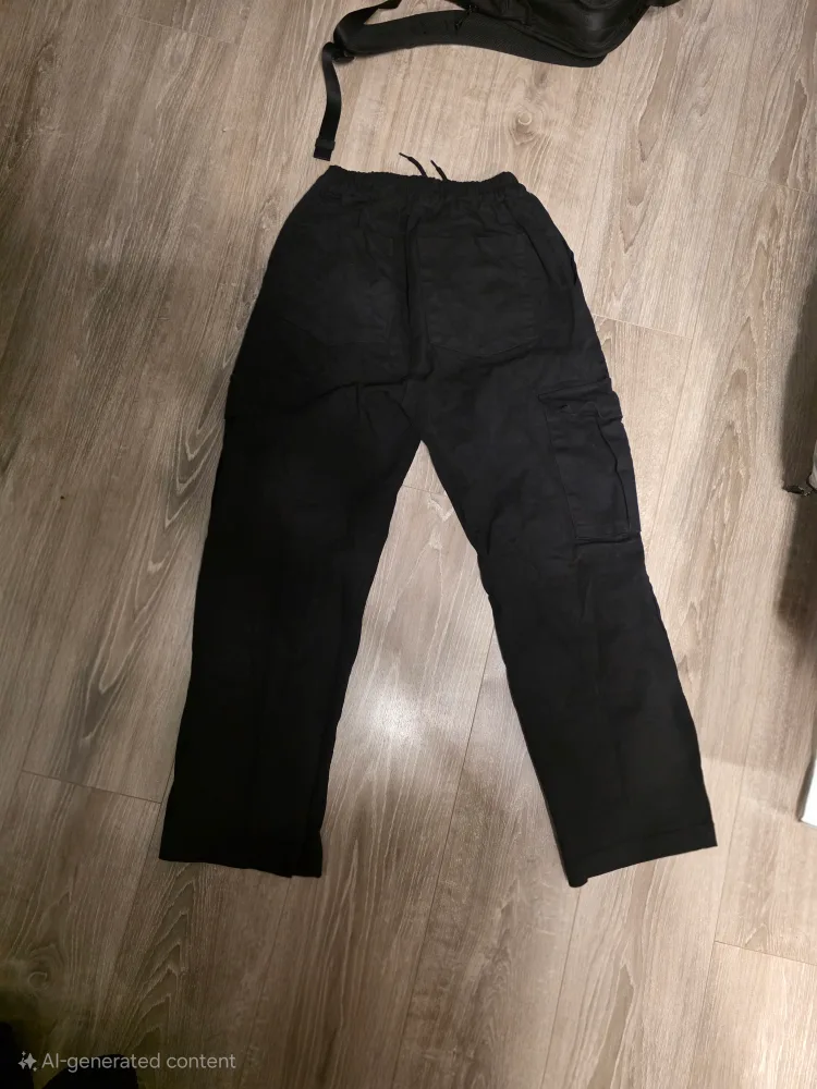 Black Cargo Pants thumbnail