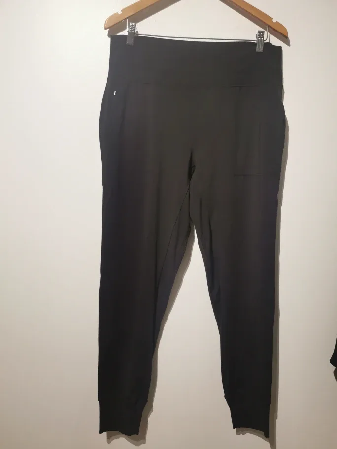 athleta large joggers like new image indicator(7)