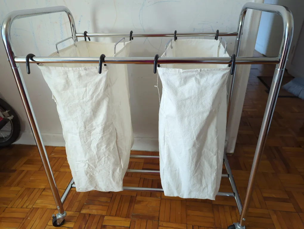 Laundry Sorter with Two Bags thumbnail
