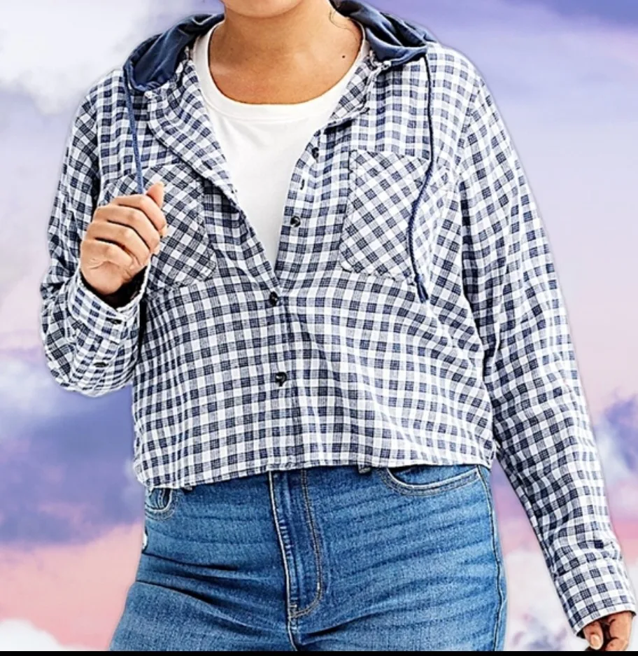 🧡 NWT 1X Cropped Plaid Button Up Hoodie w Pockets & High Low Hem image indicator(4)