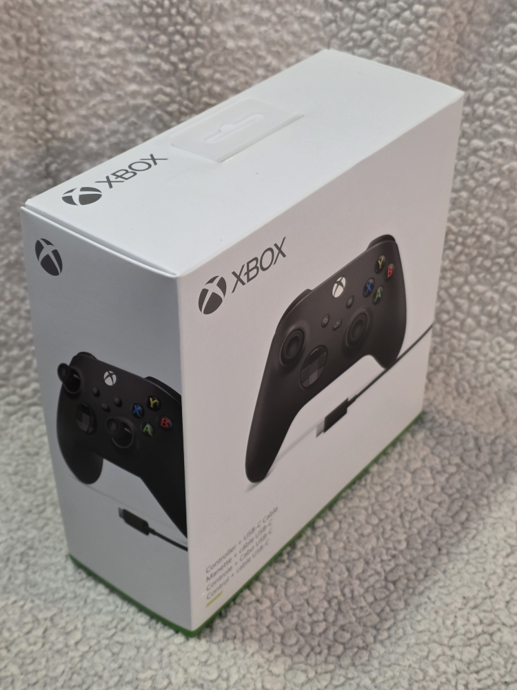 Series X|S Wireless Controller (Black) - photo 2