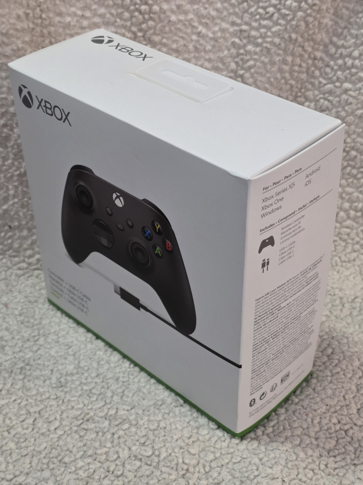 Series X|S Wireless Controller (Black) - photo 3