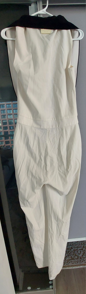 Jumpsuit - Size Medium - photo 2