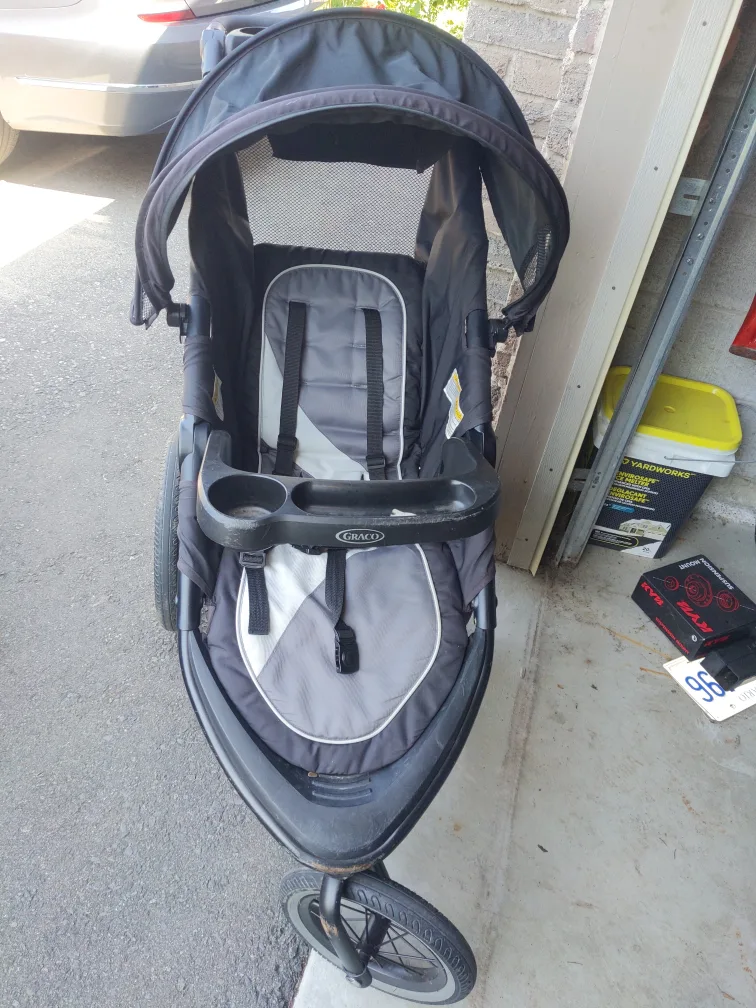 stroller thumbnail