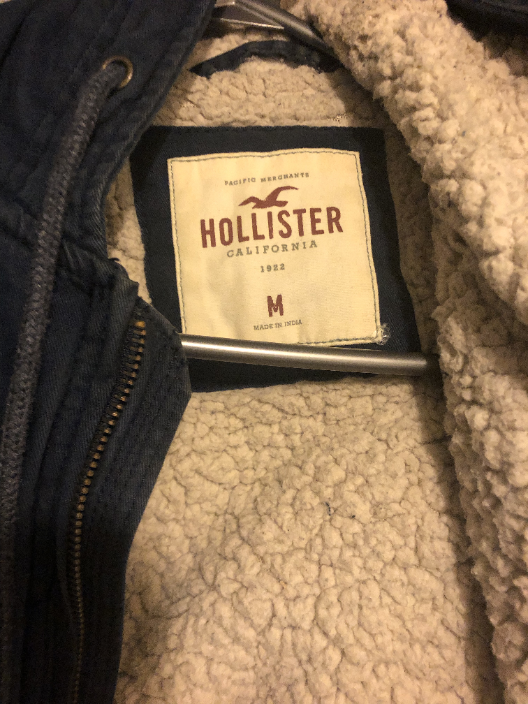 Hollister Sherpa-Lined Parka - Size M and L - photo 3