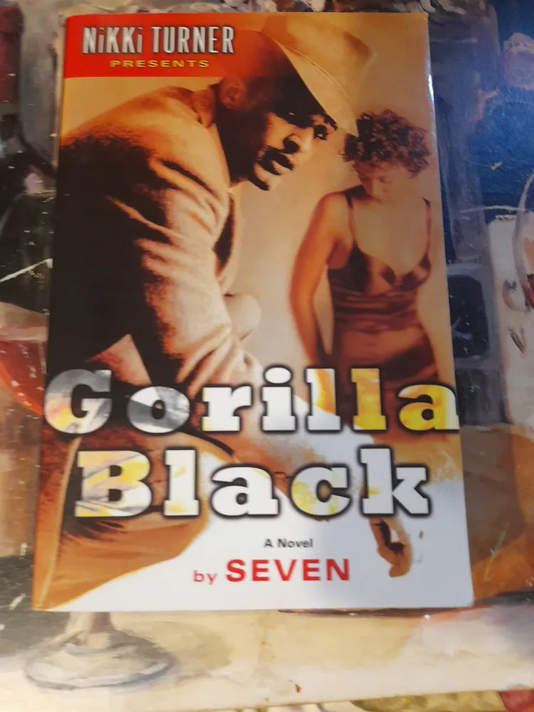 Gorilla Black by Seven thumbnail
