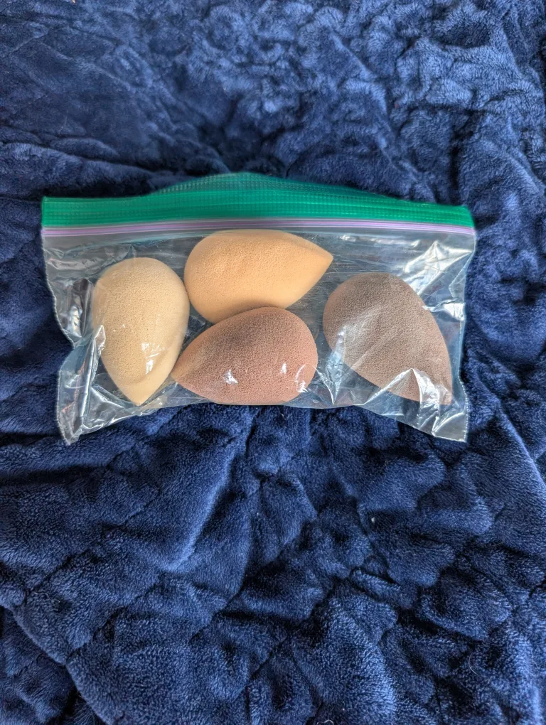 Makeup Sponges - Variety Pack thumbnail