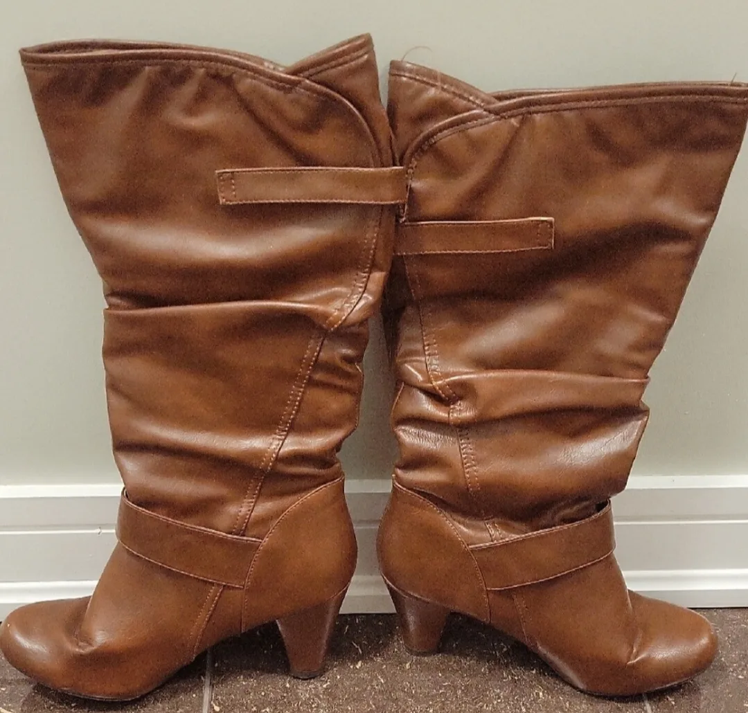 Brown Riccia Heeled Boots - Size 8 thumbnail