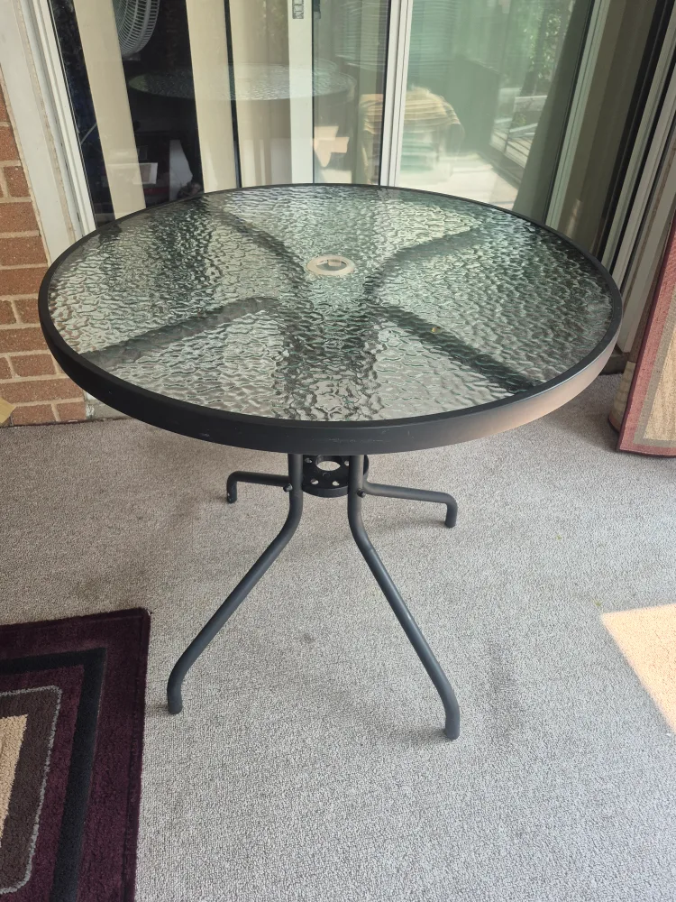 Round Glass Top Patio Table