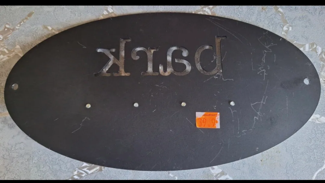 Hanging Metal Wall Mount Dog Leash Holder with "Bark" cut Out image indicator(2)