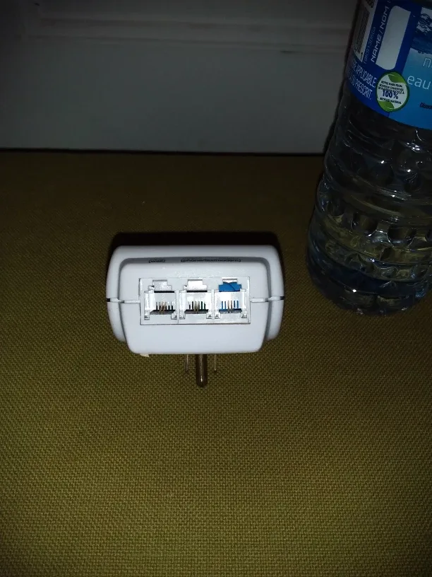 ➡️ GFCI Protected Surge Power Strip (2) image indicator(6)