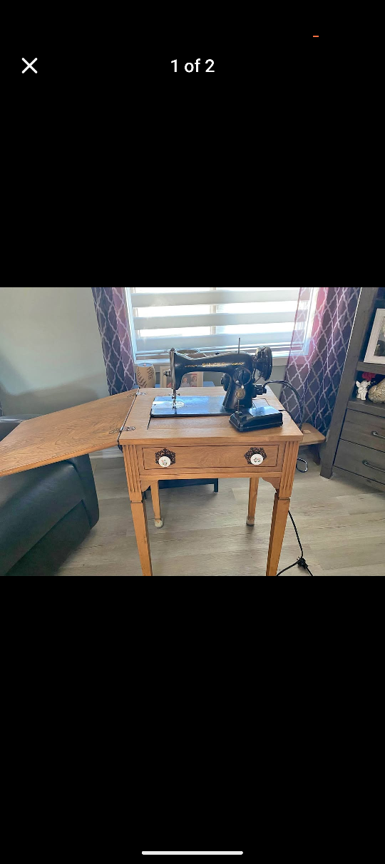 Vintage Singer 99k Sewing Machine - photo 2