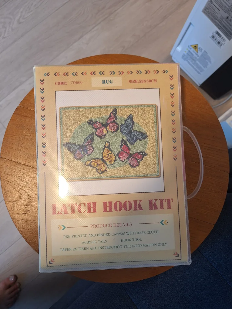 Brand new - Latch Hook Kit Rug, Size 52x38cm thumbnail