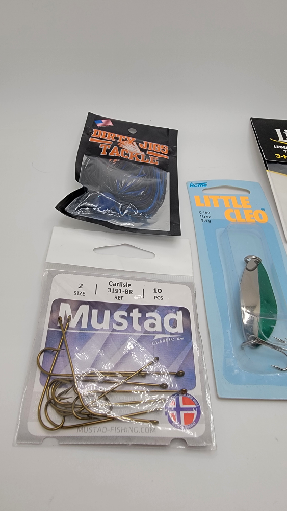 Fishing Tackle Bundle – Lures, Hooks, Clevis & More | Mustad, - photo 3