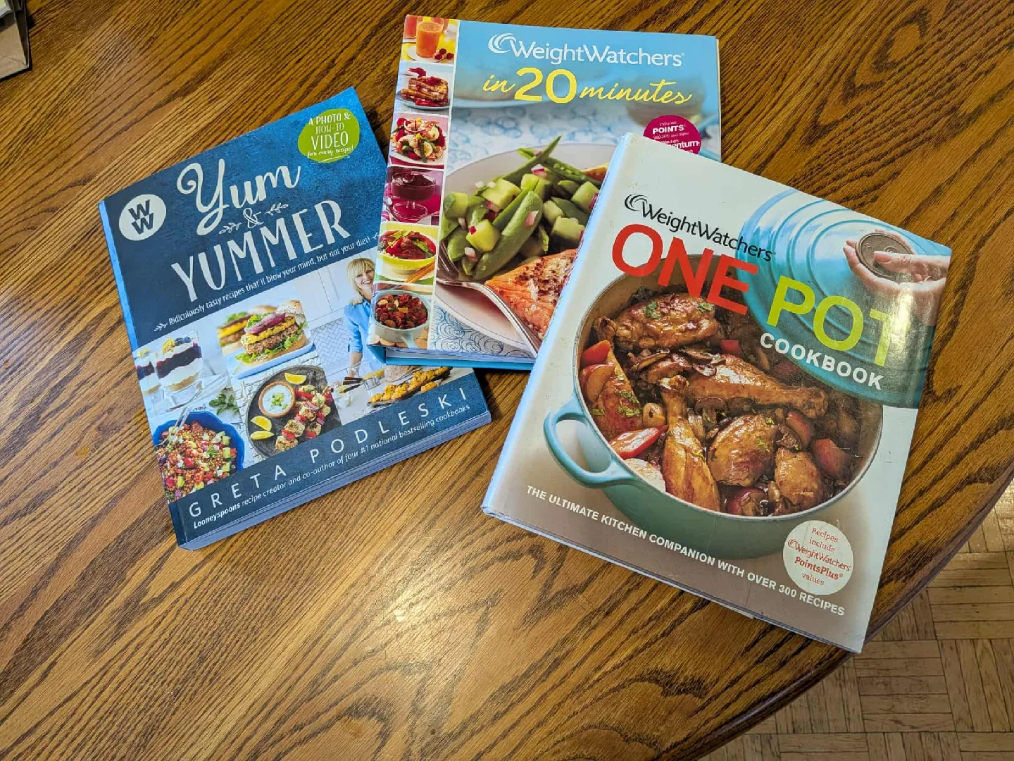 WeightWatchers Cookbooks: Yum & Yummer, One Pot, 20 Minutes thumbnail