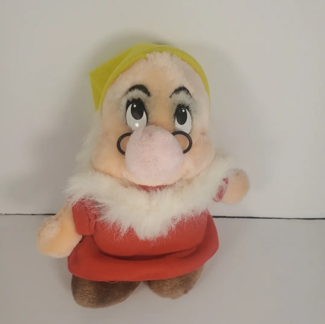 Vintage Disneyland Walt Disney Doc From Snow White image indicator(3)