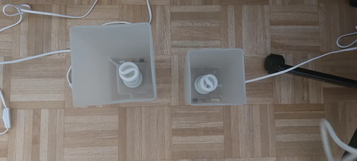 Pair of White Frosted Glass Table Lamps image indicator(9)