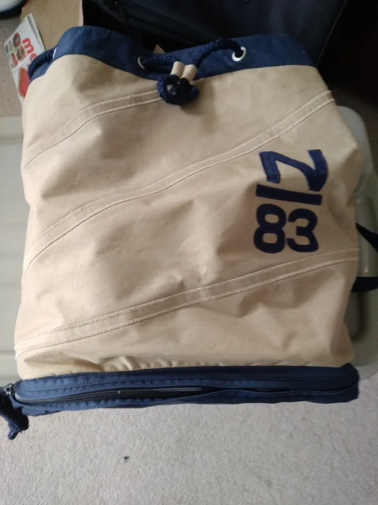 Large Nautica N/83 Sailor/Ship off Rucksack - $20 FIRM thumbnail