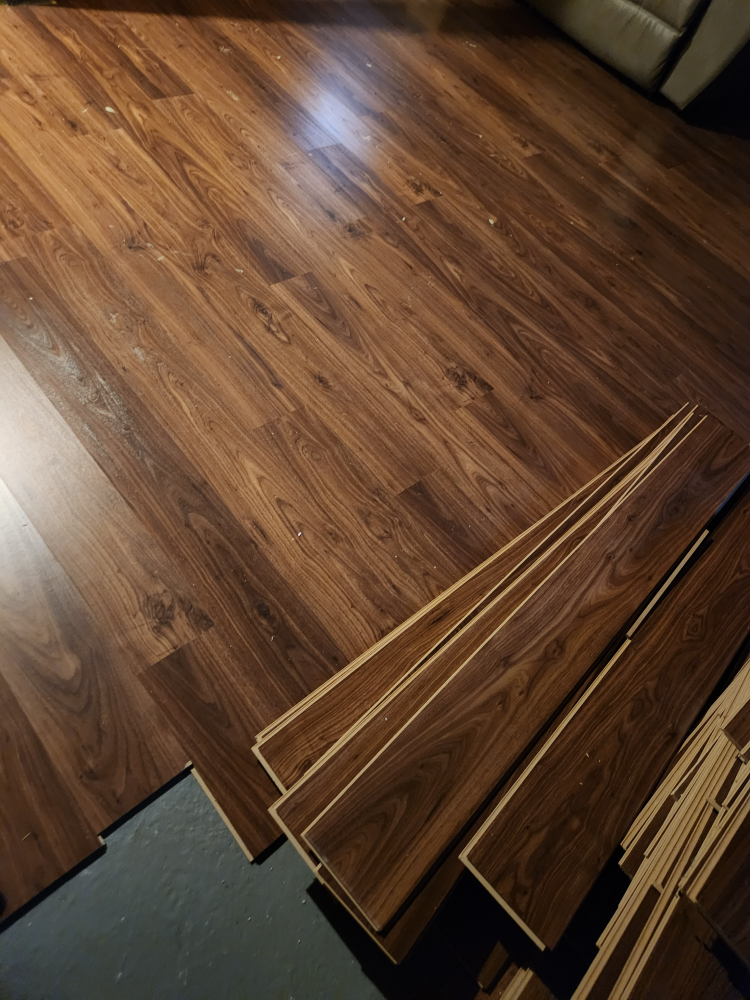Laminate Flooring Planks