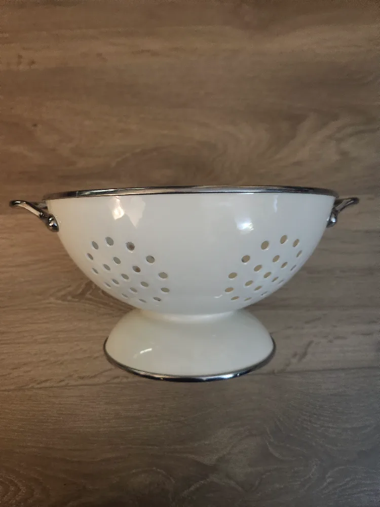 IKEA White Enamel Colander with Silver Trim thumbnail