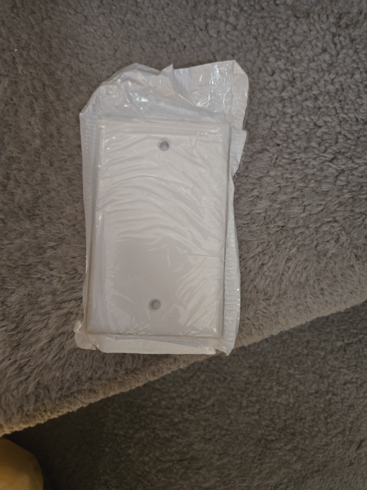 Leviton 741-88014-H00 Wall Plate - New