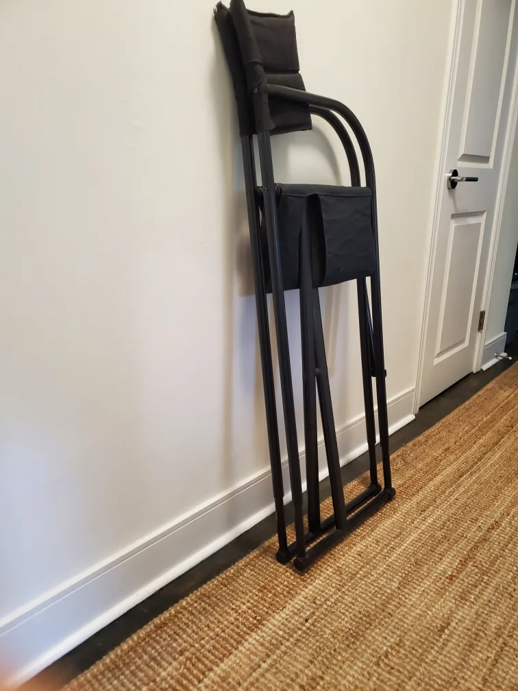 Black folding Director's Chair image indicator(6)