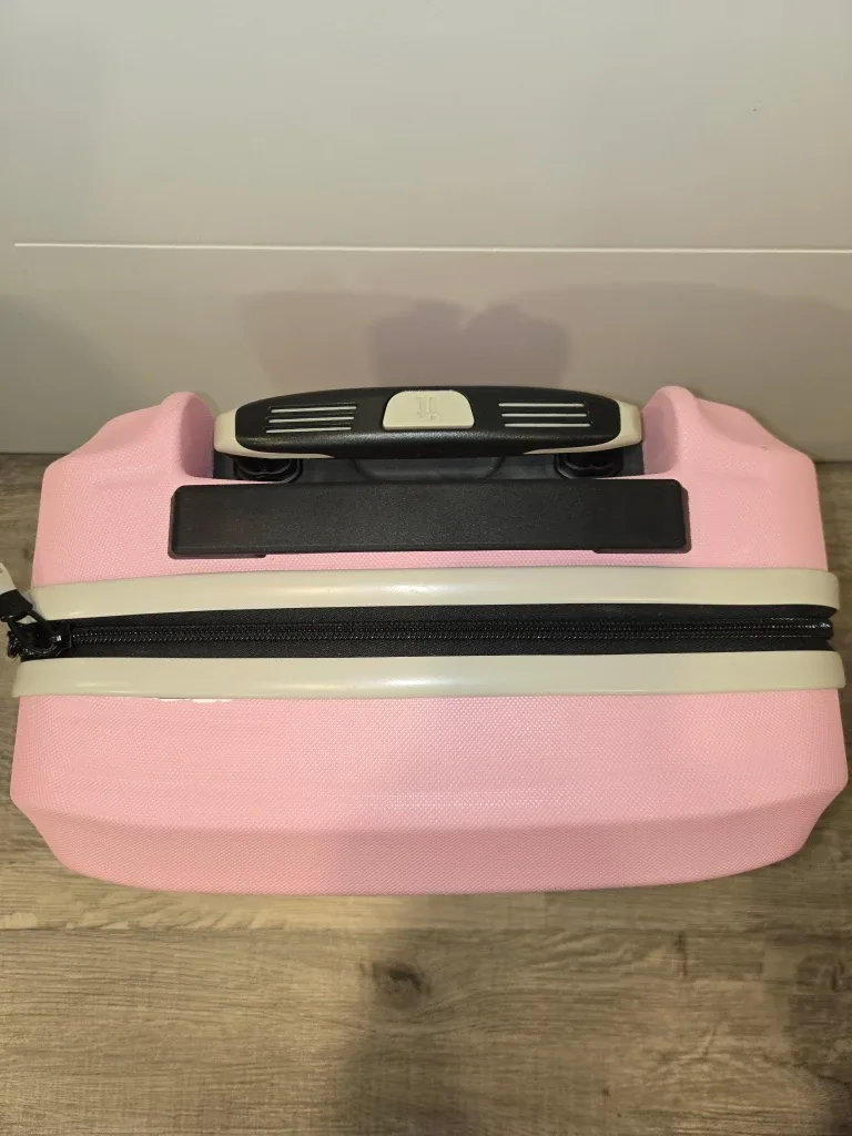 18" IT suitcase image indicator(2)