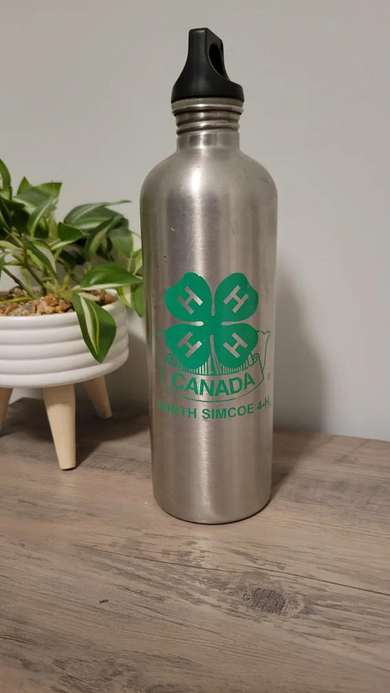 4-H Canada Water Bottle thumbnail